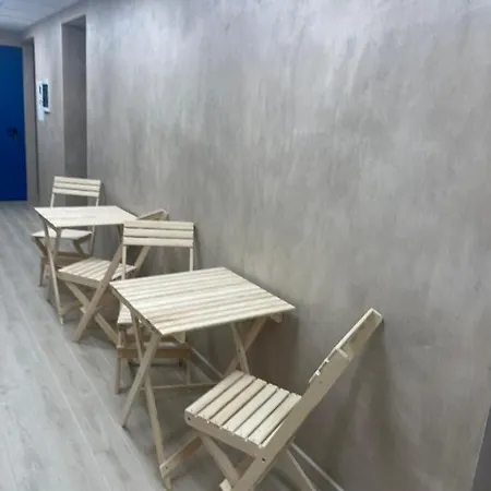 Garden St Hostel