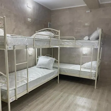 Garden St אודסה