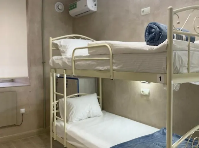 Garden St אודסה